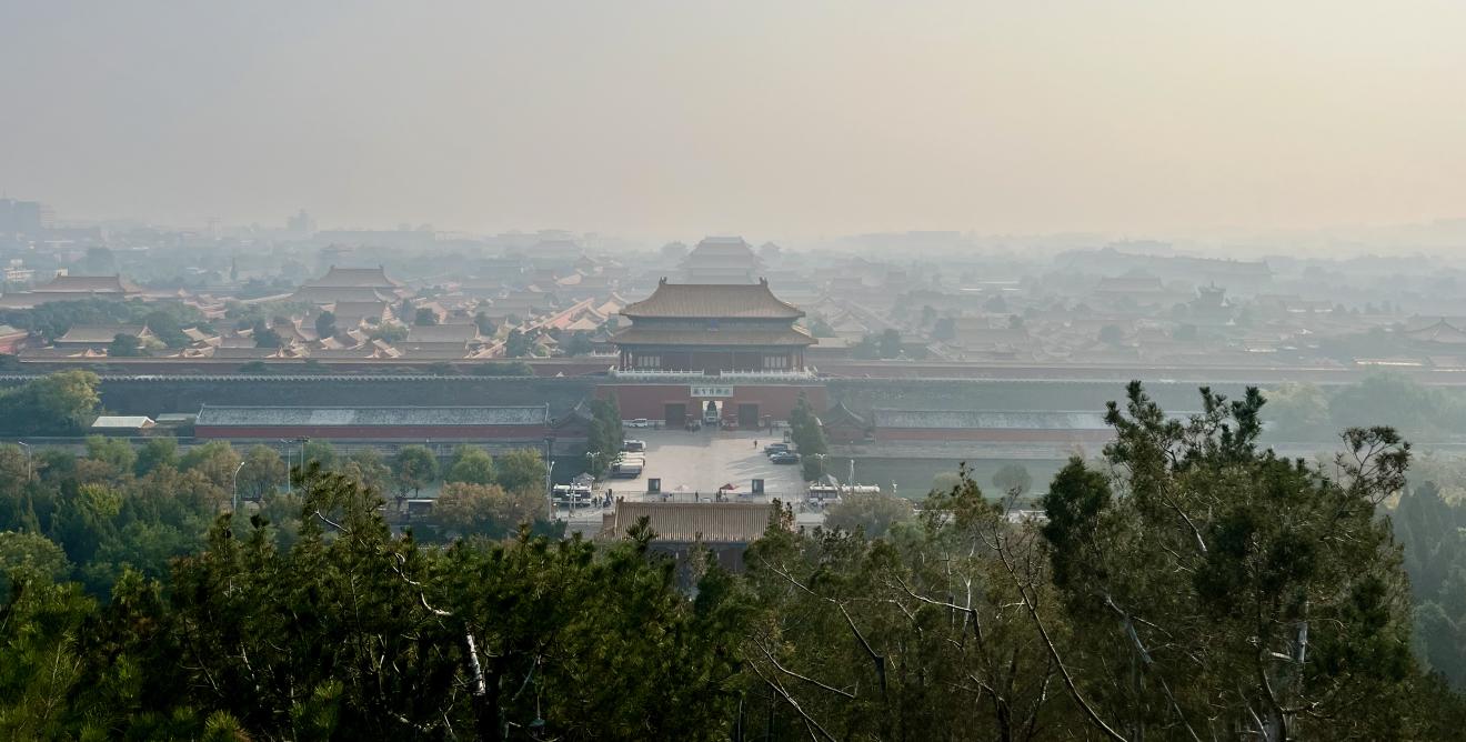 Forbidden City Pollution