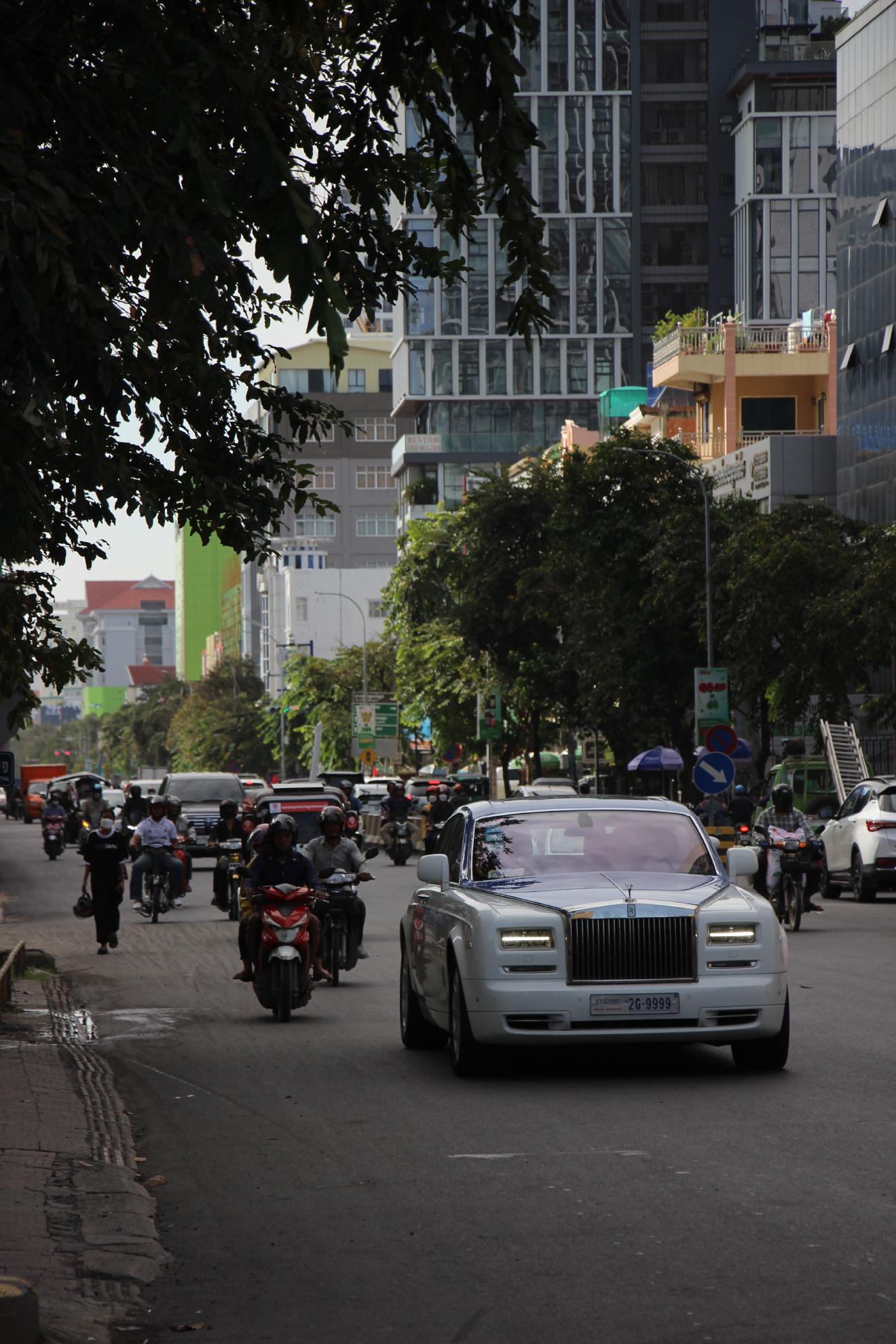 Rolls Royce in Phnom Penh