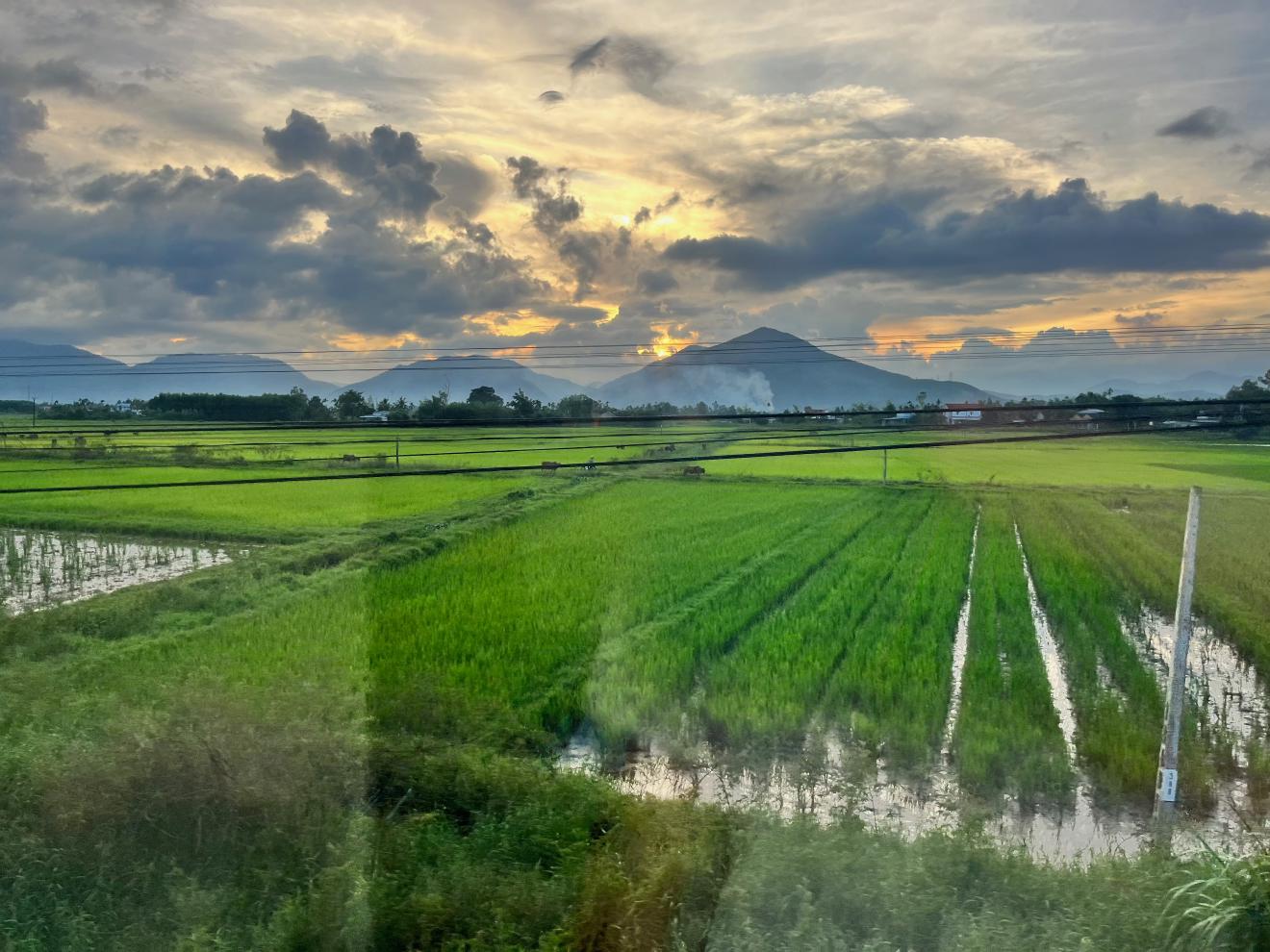 Train from Hoi An to Saigon